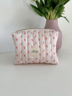 beauty case con cuoricini rosa