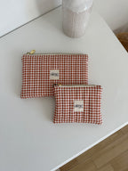 pochette a quadretti vichy dai toni terracotta