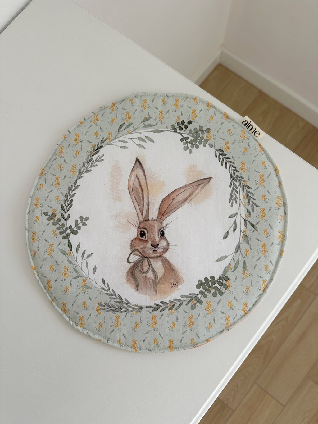 tovaglietta da colazione tonda con coniglietto